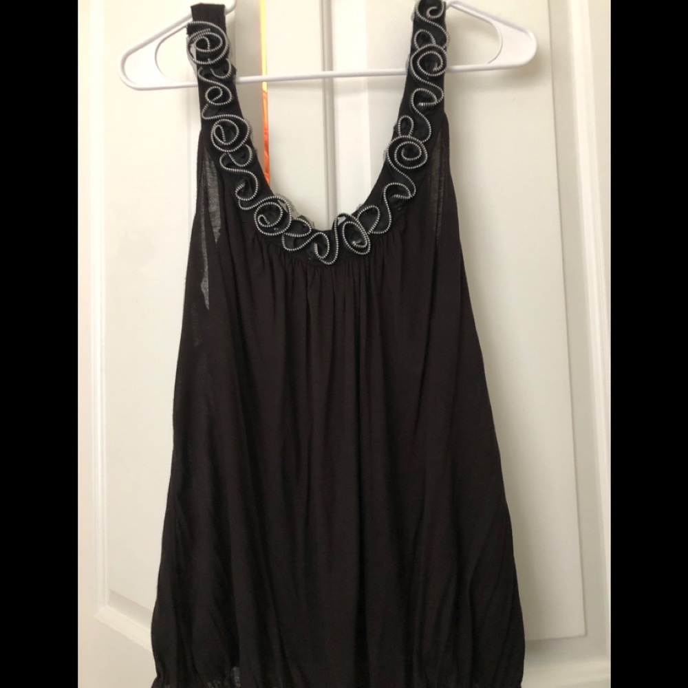 Zipper sleeveless top